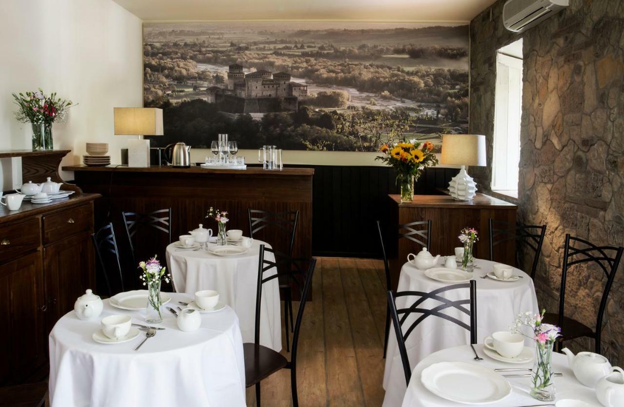 Torrechiara La Locanda Del Borgo المظهر الخارجي الصورة